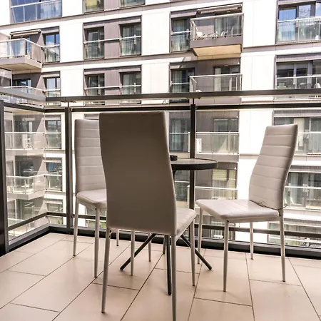 Vipwarsawapartments Diamond Mennica