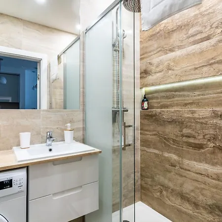 Vipwarsawapartments Diamond Mennica * Warschau