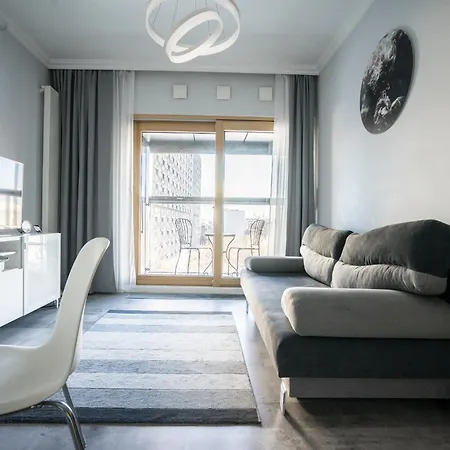 Vipwarsawapartments Diamond Mennica Appartement *